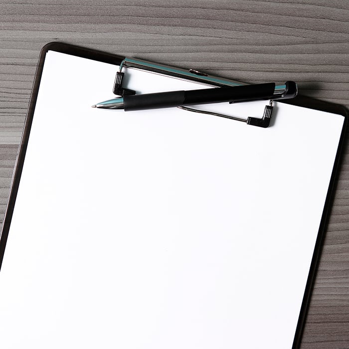 TABLA DE PLÁSTICO PARA DOCUMENTOS · Foto 6
