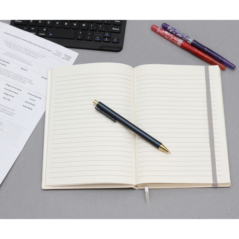LIBRETA HITMI · Foto 6